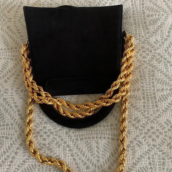 Authentic Jacquemus bag COLLECTOR Le sac à l’envers - ULTRA RARE - Picture 2 of 9